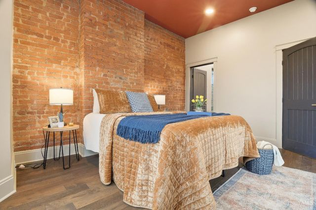 3634 Columbia Parkway, Cincinnati, OH 45226