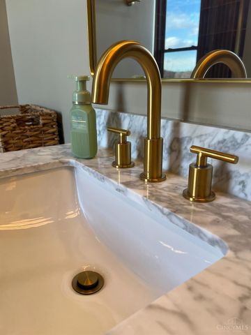 3634 Columbia Parkway, Cincinnati, OH 45226