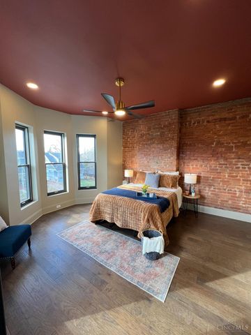 3634 Columbia Parkway, Cincinnati, OH 45226