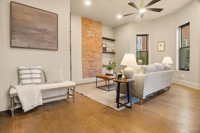 3634 Columbia Parkway, Cincinnati, OH 45226