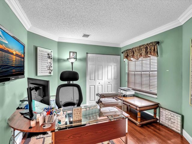 5843 Eagle Cay Terrace, Coconut Creek, FL 33073