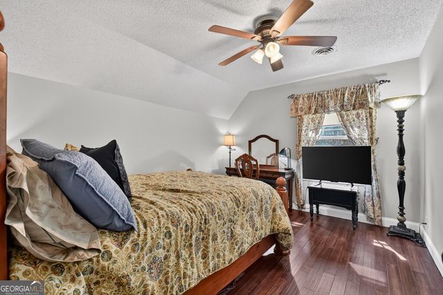 240 Hancock Drive, Ellijay, GA 30540