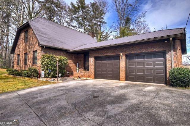 240 Hancock Drive, Ellijay, GA 30540