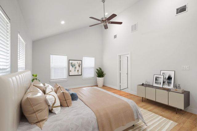 206 Burr Street A, Houston, TX 77011