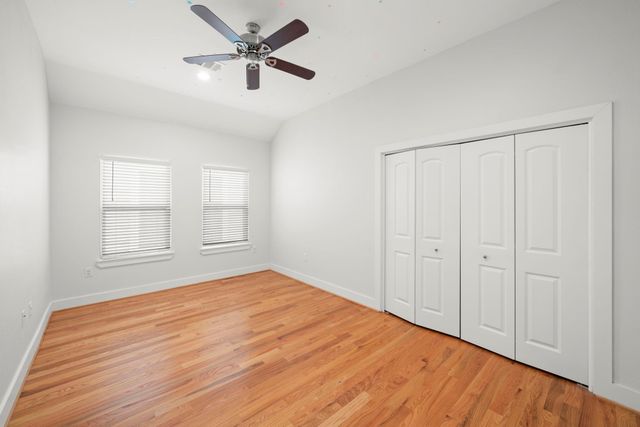 206 Burr Street A, Houston, TX 77011