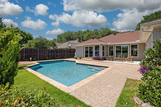 7332 Arbor Oaks Drive, Dallas, TX 75248
