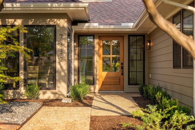 7332 Arbor Oaks Drive, Dallas, TX 75248