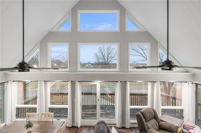 385 Lake Viking Terrace, Gallatin, MO 64640