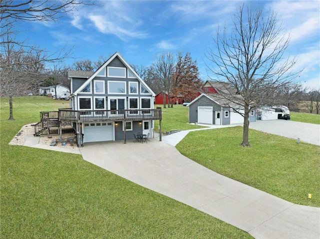 385 Lake Viking Terrace, Gallatin, MO 64640