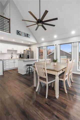 385 Lake Viking Terrace, Gallatin, MO 64640