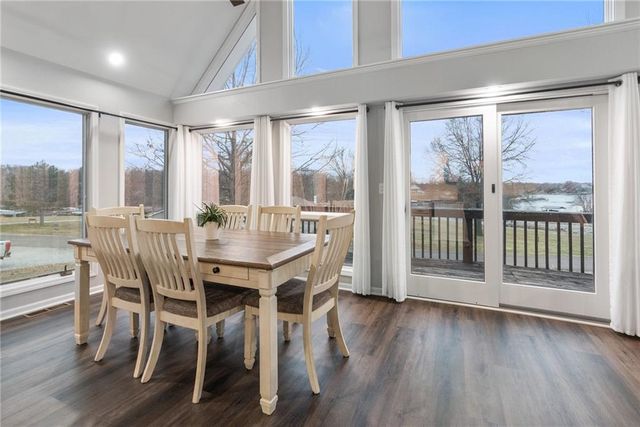 385 Lake Viking Terrace, Gallatin, MO 64640