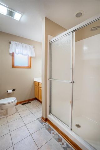 385 Lake Viking Terrace, Gallatin, MO 64640