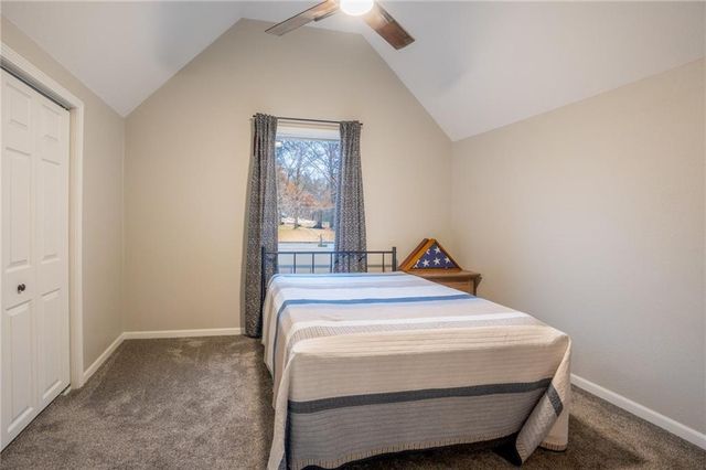 385 Lake Viking Terrace, Gallatin, MO 64640