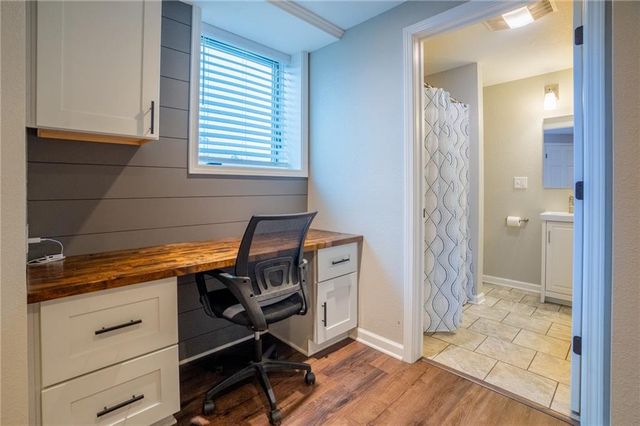 385 Lake Viking Terrace, Gallatin, MO 64640