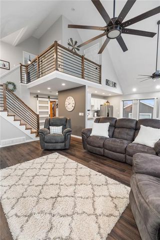 385 Lake Viking Terrace, Gallatin, MO 64640