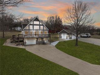 385 Lake Viking Terrace, Gallatin, MO 64640
