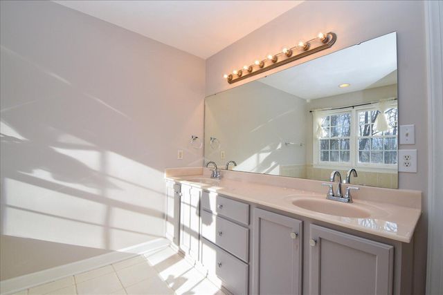 5780 Lost Mountain RD, Roanoke, VA 24018