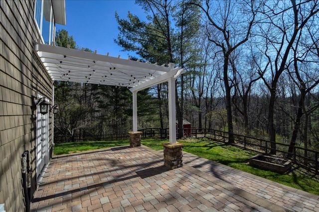 5780 Lost Mountain RD, Roanoke, VA 24018