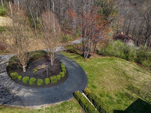 5780 Lost Mountain RD, Roanoke, VA 24018