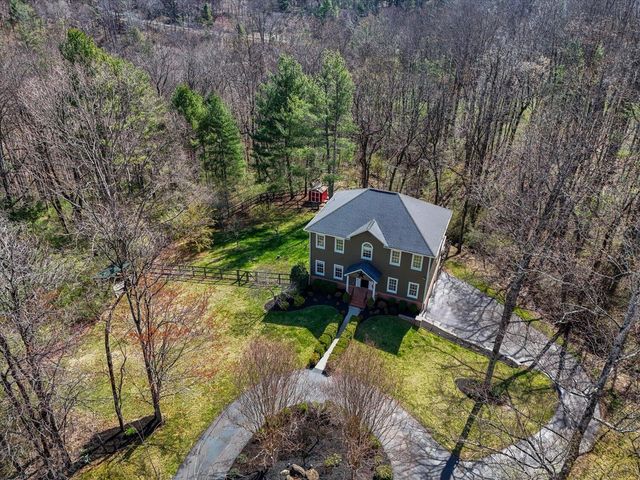 5780 Lost Mountain RD, Roanoke, VA 24018