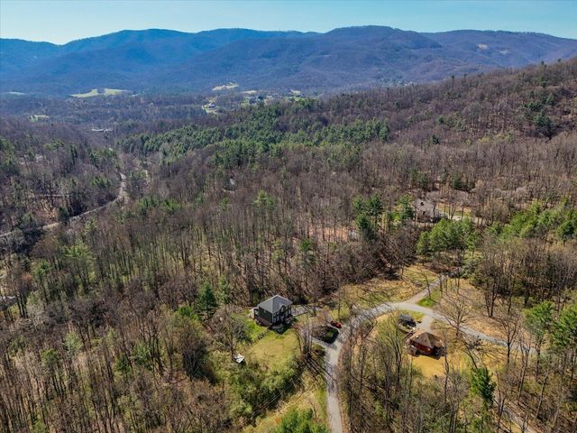 5780 Lost Mountain RD, Roanoke, VA 24018
