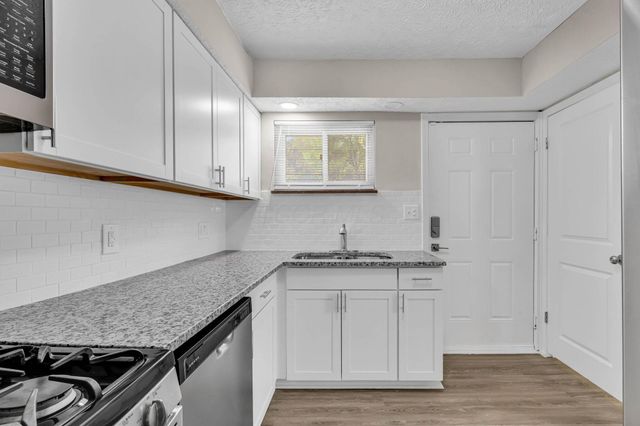 3134 Medina Avenue, Columbus, OH 43224