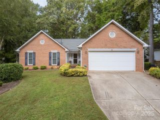 1545 Bear Mountain Road, Charlotte, NC 28214