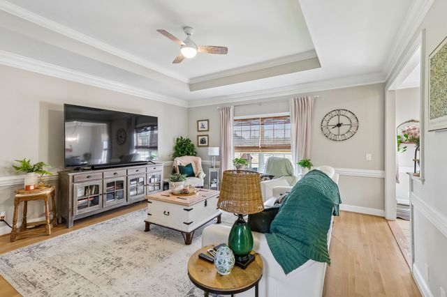 3020 Shady Glen Cir, Murfreesboro, TN 37128