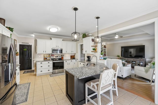 3020 Shady Glen Cir, Murfreesboro, TN 37128