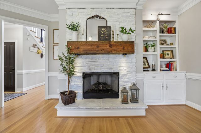 3020 Shady Glen Cir, Murfreesboro, TN 37128