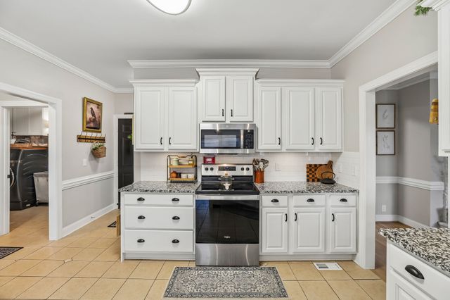 3020 Shady Glen Cir, Murfreesboro, TN 37128