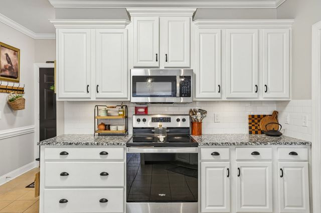 3020 Shady Glen Cir, Murfreesboro, TN 37128
