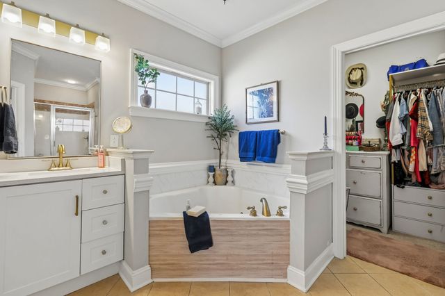 3020 Shady Glen Cir, Murfreesboro, TN 37128