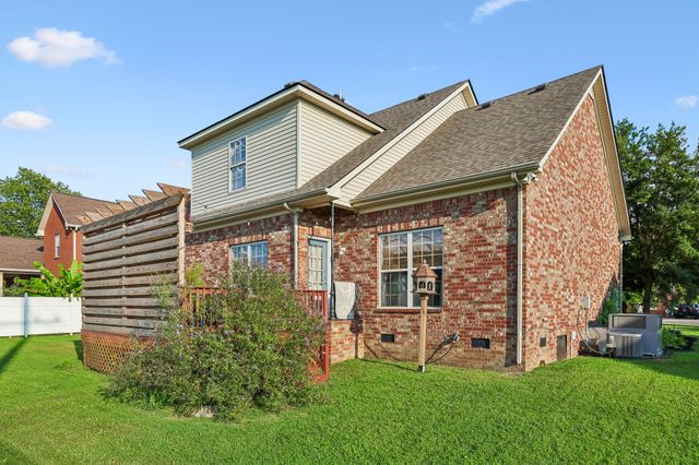 3020 Shady Glen Cir, Murfreesboro, TN 37128
