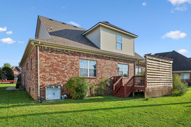 3020 Shady Glen Cir, Murfreesboro, TN 37128