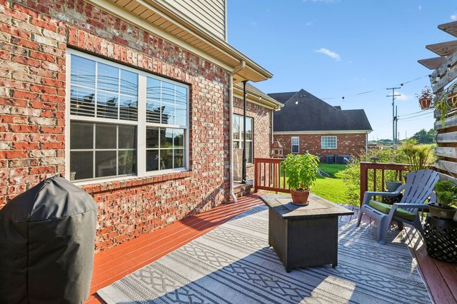 3020 Shady Glen Cir, Murfreesboro, TN 37128