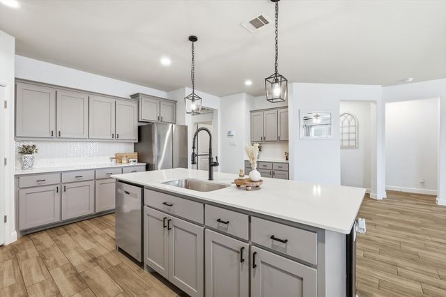 2369 Briscoe Ranch Drive, Weatherford, TX 76087