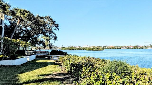 6327 MIDNIGHT PASS RD ROAD 999, Sarasota, FL 34242