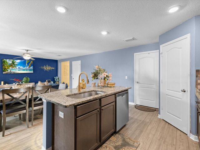 5372 FEZ COURT, Brooksville, FL 34602