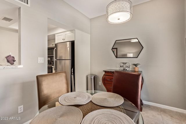 9711 E MOUNTAIN VIEW Road 1502, Scottsdale, AZ 85258