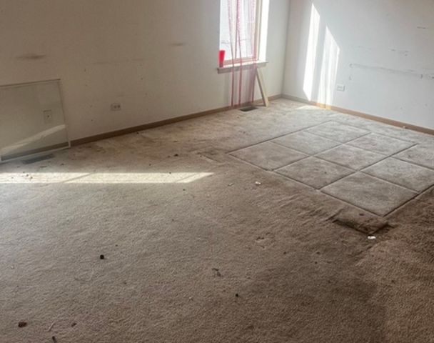 527 W 76th Street, Chicago, IL 60620