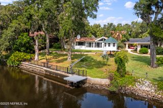 1705 JORK Road E, Jacksonville, FL 32207