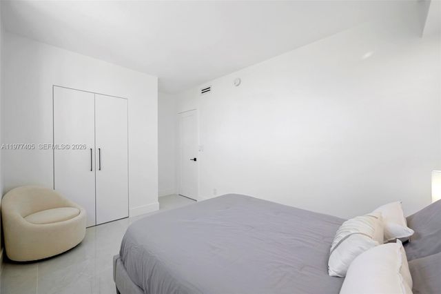 19370 Collins Ave 507, Sunny Isles Beach, FL 33160