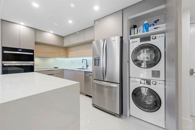 19370 Collins Ave 507, Sunny Isles Beach, FL 33160