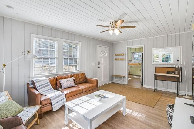 250 Lake Drive, Norcross, GA 30071