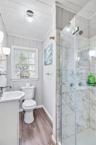 250 Lake Drive, Norcross, GA 30071