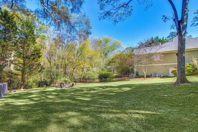 250 Lake Drive, Norcross, GA 30071