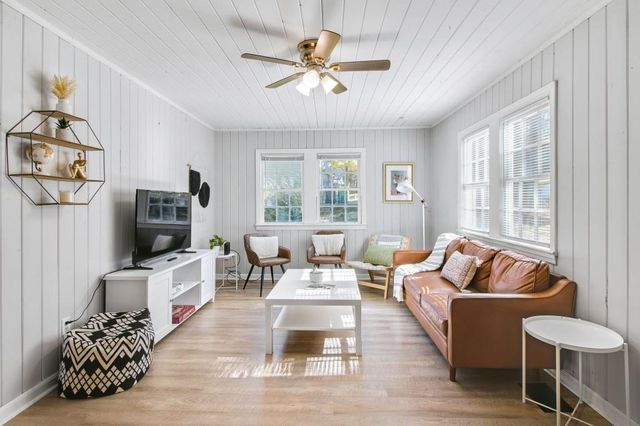 250 Lake Drive, Norcross, GA 30071