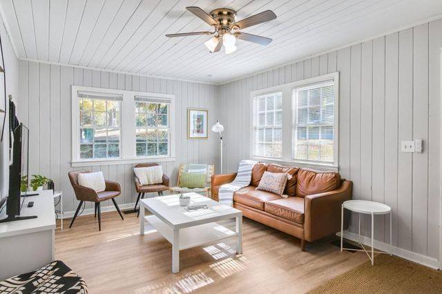 250 Lake Drive, Norcross, GA 30071