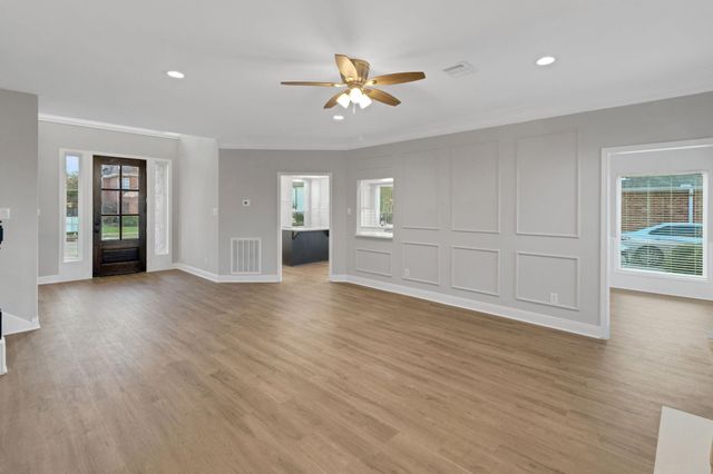 1202 Plantation Drive, Richmond, TX 77406